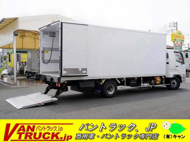 ファイター 冷蔵冷凍車 ワイド ベッド付 低温 格納ゲート