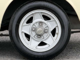 アルミホイール装着しております!