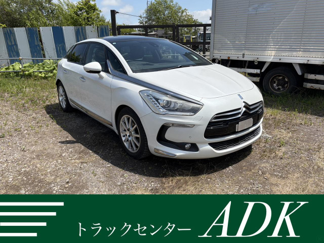 DS5 シック サンルーフ/レザーシート/パワーシート
