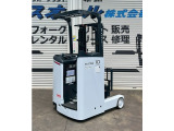 車体重量1,890Kg