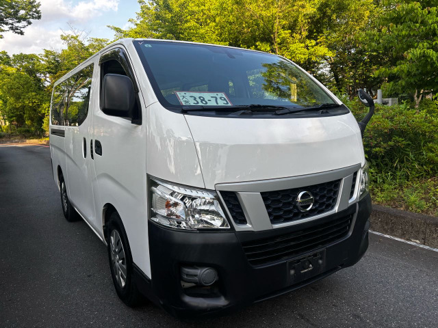 日産 NV350キャラバン 