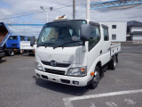 デュトロ  2t Wキャブ 6人乗り 5MT
