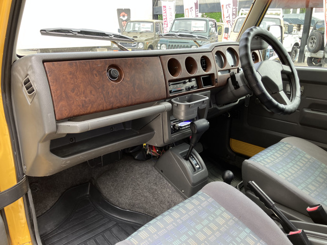 スズキ ジムニー フィッシングマスター 4WD 社外アルミ の中古車詳細