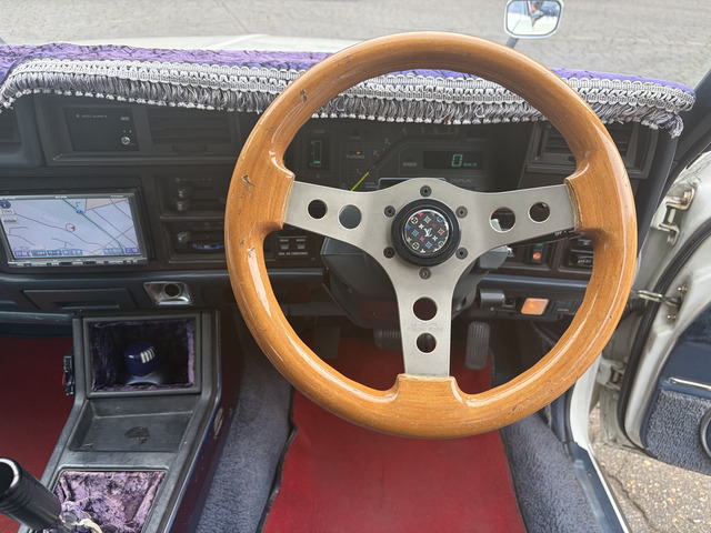 トヨタ クラウン 2.8ロイヤルサルーン 5速MT の中古車詳細 (76,200km