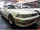 20ソアラ後期モデル3.0GTターボパールツートンカラーフルエアロ&7MT-GTEUターボエンジンマフラー車高調&レザーシートガラスサンルーフ他装備充実車が入庫しました