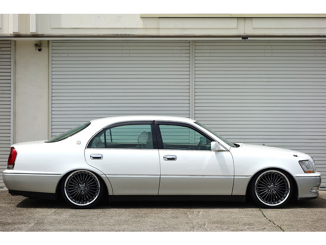 トヨタ クラウンマジェスタ 3.0 Aタイプ 新品WORK19インチアルミ 新品