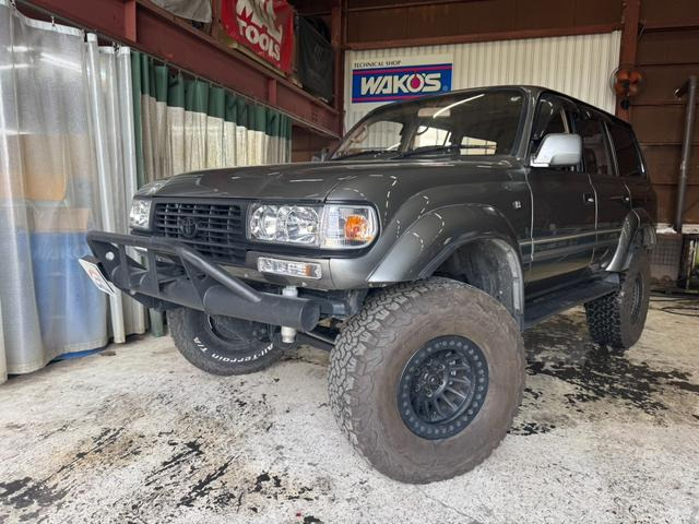 トヨタ ランドクルーザー80 