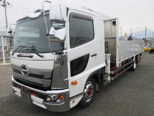 レンジャー 増トン4段クレーン平アルミ積載量7600