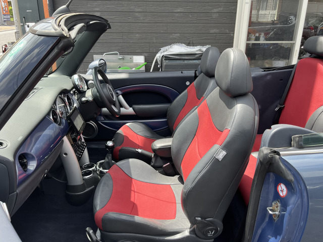 BMW MINI ミニコンバーチブル クーパーS 6MT JAAA鑑定車 同色ペイント