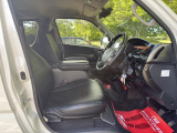 買ったばかりの愛車、ずっときれいにしていたいですよね!ご購入いただいたお車を綺麗な状態に保てるよう、コーティングなどのオプションもご用意しております。詳しくは店舗までお問い合わせください♪