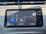 【純正ナビ装備】フルセグTVやCD/DVD、Bluetoothなどご利用頂けます。