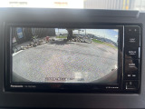 バックカメラで駐車も楽々♪
