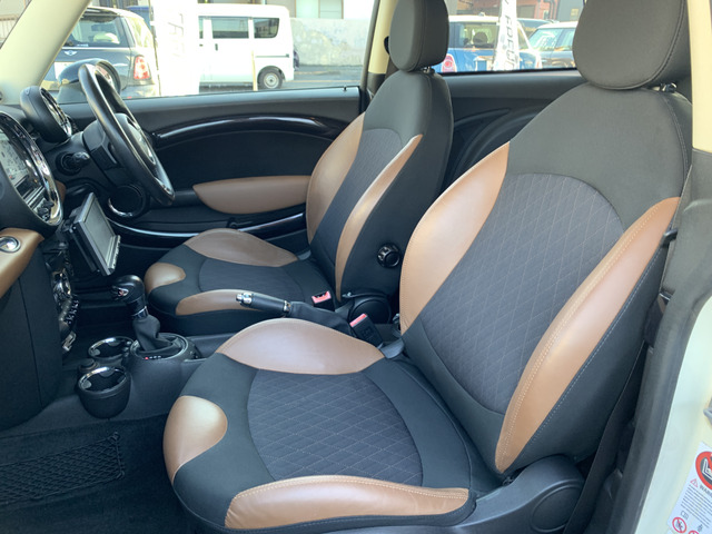 BMW MINI ミニ クーパー S 後期 Wサンルーフ N18 茶コンビ革 の中古車 