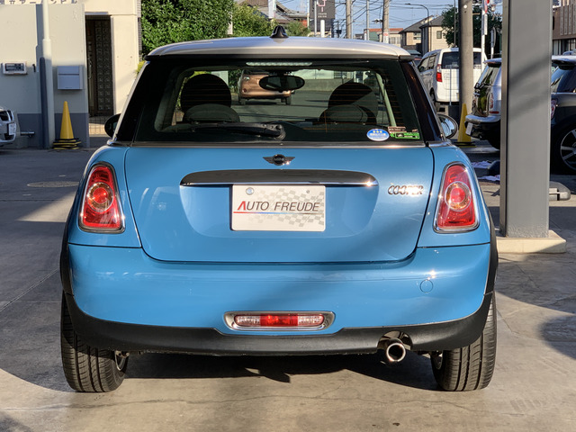 BMW MINI ミニ クーパー 後期 限定色 カイトブルー 3万Km台 の中古車 