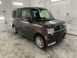 お車と一緒に新品タイヤ(ホイール付き)をご希望の方にはお得な価格にてご提供しております。常時在庫がありますので、いつでもご確認いただけます。