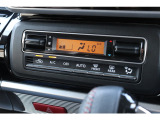 オートエアコン★お好みの温度に設定すると、車内の温度を検知し自動で温度や風量を調整してくれます!