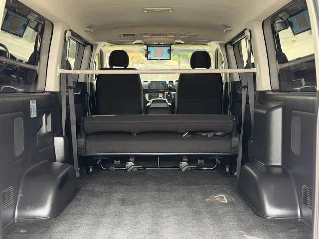 トヨタ ハイエースバン 3.0 スーパーGL ロング ディーゼル 両側電動