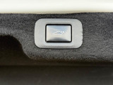 電動パワーバックドア!