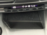 置くだけ充電搭載しております!