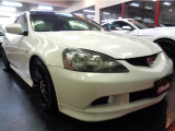 DC5インテグラタイプR後期モデルチャンピオンシップホワイトカラータイプRエアロ&K20A型iVTECエンジン6MT&マフラー車高調ブレンボキャリパー他装備充実車が入庫しました