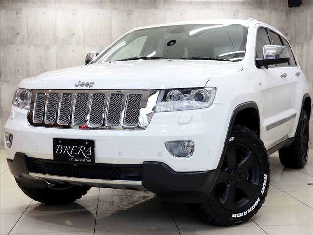 グランドチェロキー ラレード 4WD 新品マッドテレーンタイヤ 社外ナビ