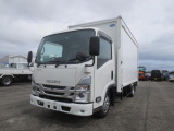 エルフ  2t アコーディオンカーテン車