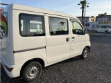 目立つ傷・凹みもなくおすすめの車両です!!