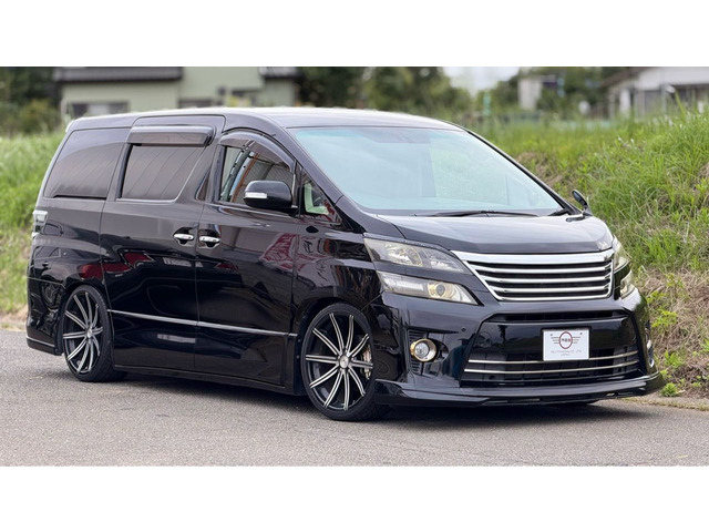トヨタ ヴェルファイア 