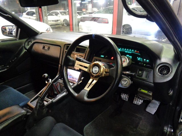 トヨタ ソアラ 2.0 GT ツインターボ 後期型ブラックツートンカラー