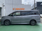 当店の整備は全車提携の正規ディーラーにて整備点検を実施いたしております!消耗部品が悪ければもちろん交換しバッチリの状態で御納車致します!それではお車の装備などをご紹介いたします!&rarr;