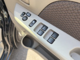 【運転席 窓操作部】