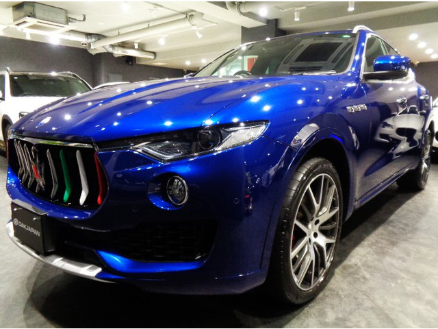 レヴァンテ ディーゼル 4WD 3.0V6ディーゼルターボ8速パドルS4