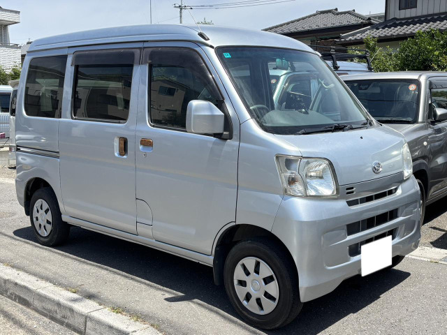 ダイハツ ハイゼットカーゴ 