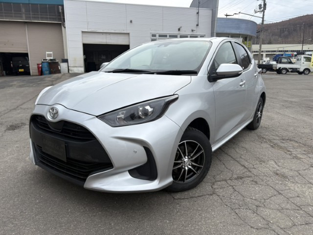 ヤリス 1.5 X 4WD