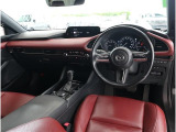 MAZDA3ファストバック 2.0 20S プロアクティブ バーガンディレザー・360カメラ・ナビ