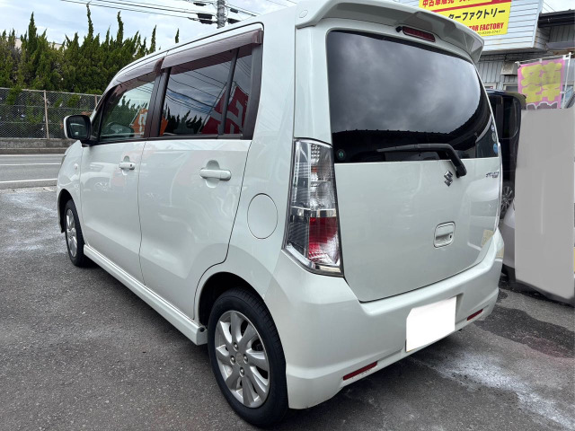 スズキ ワゴンRスティングレー X 4WD フルセグナビ バックカメラ