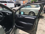 程度が悪い車が安いのは当たり前です。当店はコストを安く!薄利多売価格設定でお客様が良質安価な車両に出会える事にこだわっております。少し年式が古くても程度の良い車両は沢山あります!
