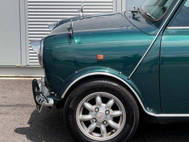 ローバー ミニ クーパー 4速MT/ の中古車詳細 (改ざん車両, グリーン