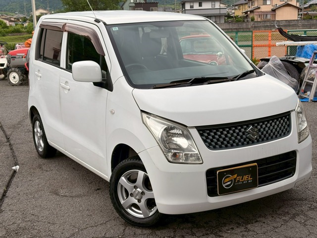 ワゴンR ウィズ 車いす移動車 リヤシート付 電動固定式 ワンオーナー 前部固定ベルト...