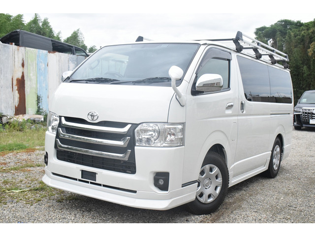 トヨタ ハイエースバン 