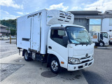 デュトロ  10尺冷蔵冷凍車 AT 積載1950kg