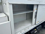 工具箱は車体連動式の集中ロック付きなので鍵の開け閉め楽々♪