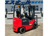車体重量3,000Kg