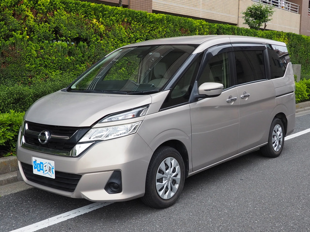 日産 セレナ 