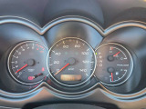 実走行は110900kmになっております。現在も警告灯の点灯・点滅もございません。