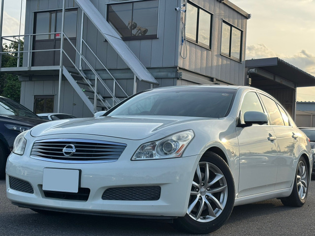 日産 スカイライン 