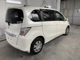 スターターやオーディオ等持ち込み大歓迎です!乗り換えのお車についている装備品の移植も行いますので、まずはご相談ください!