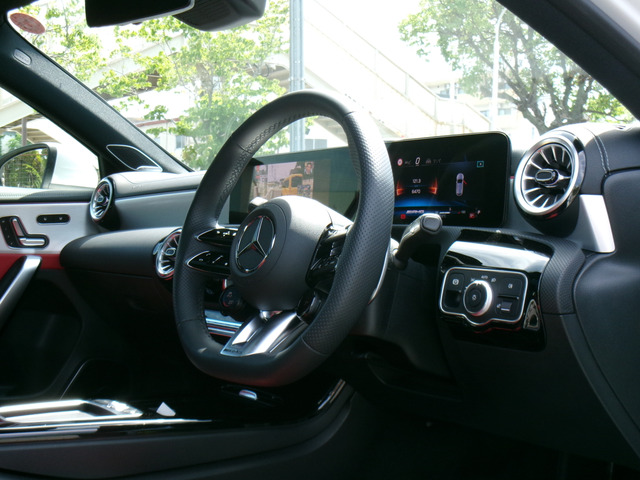 メルセデス・ベンツ Aクラス AMG A45 S 4マチックプラス 4WD