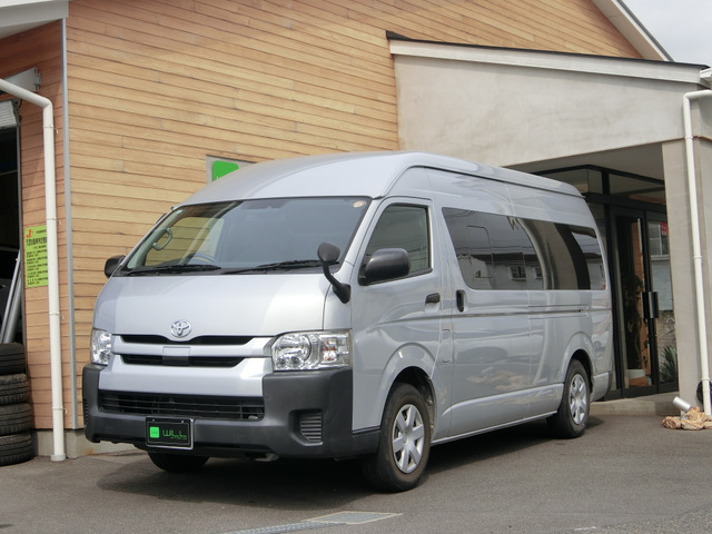 トヨタ レジアスエース 