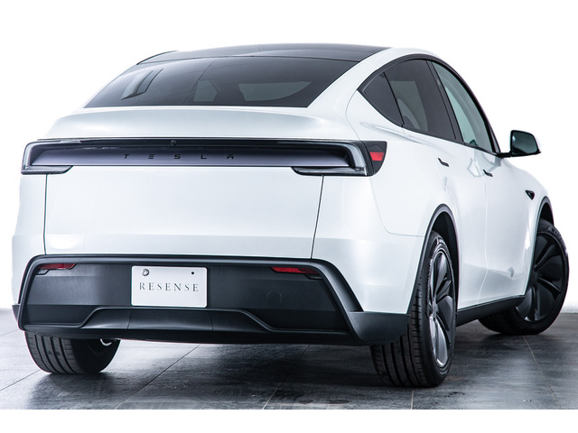 テスラ モデルY RWD の中古車詳細 (5,000km, ホワイト, 大分県, 548万